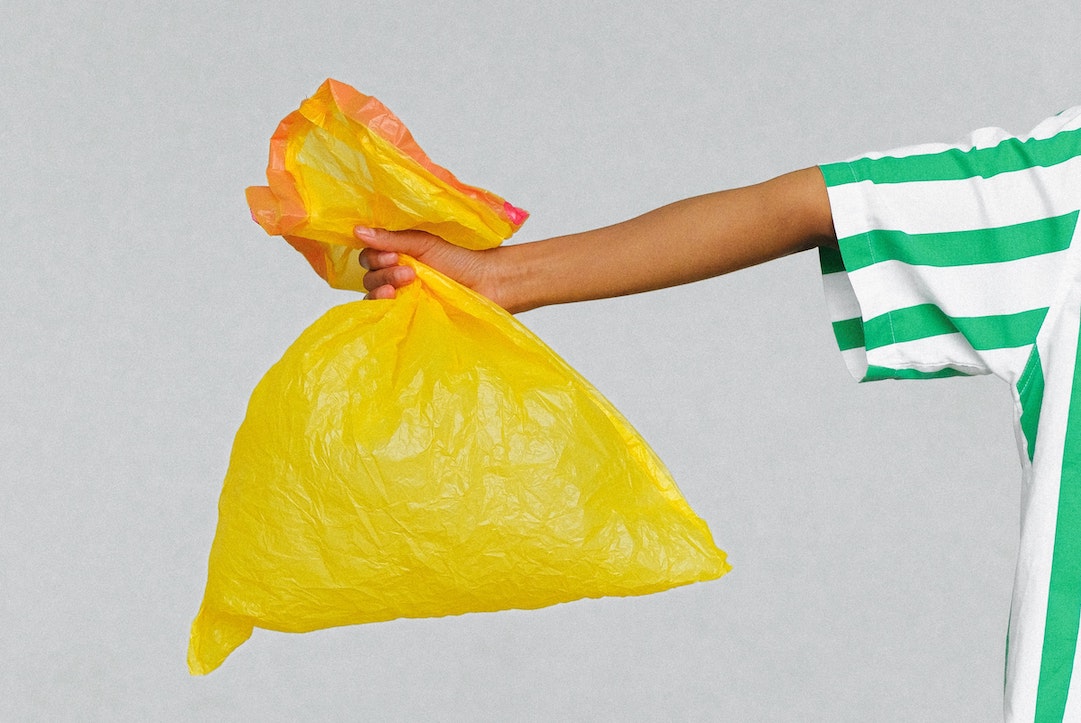 Reclami per spam - recapitabilità - sacco della spazzatura giallo